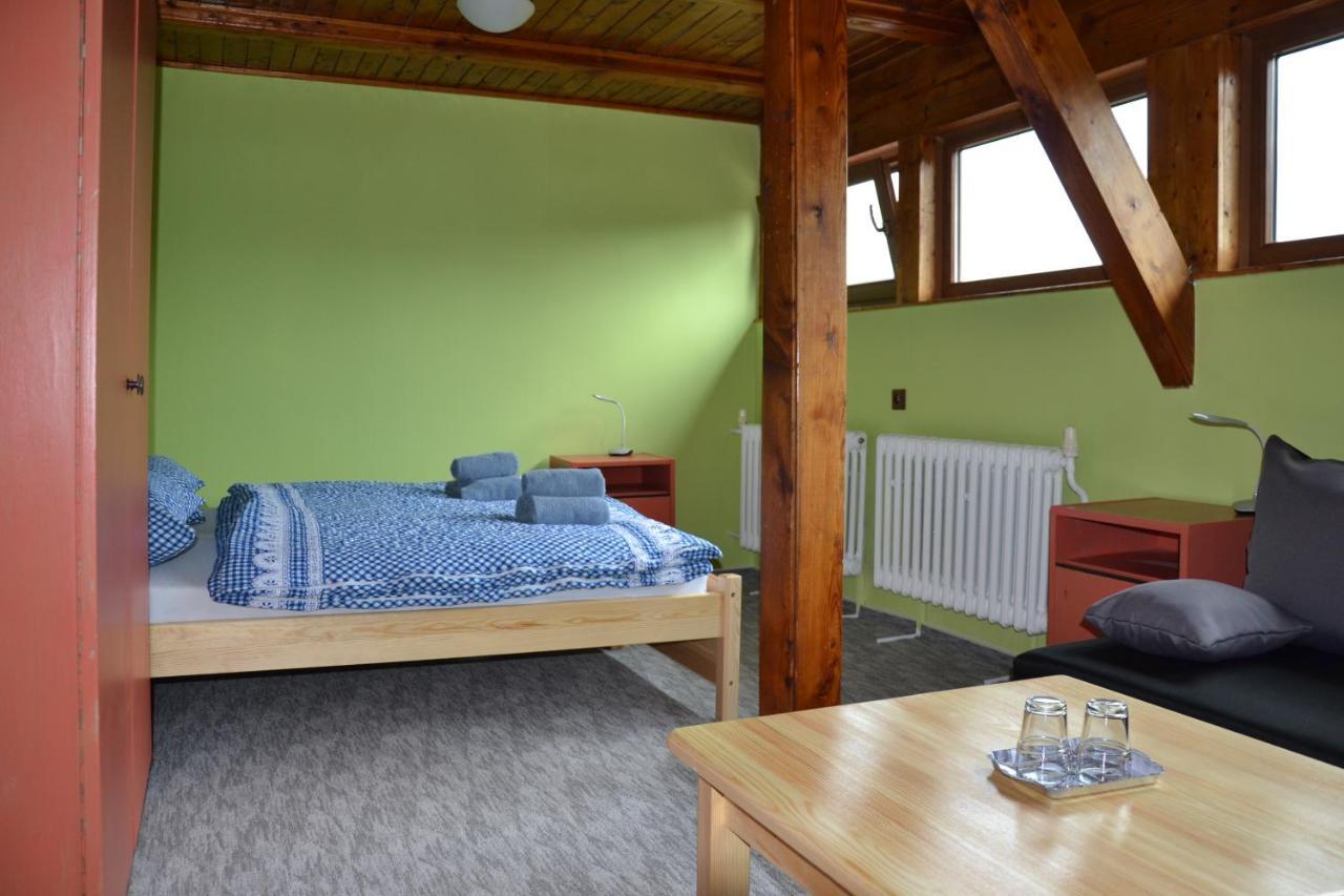 Penzion Pod Severakem Lučany nad Nisou Exterior foto
